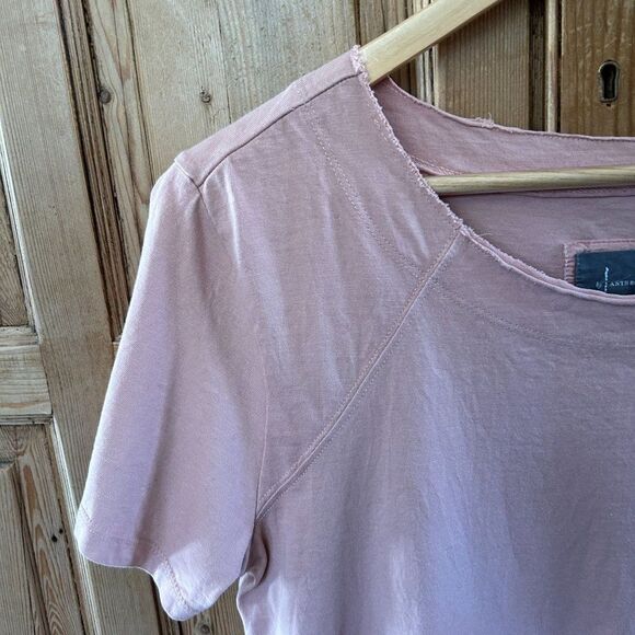 by Anthropologie‎ Small Top Pale Coral Pink Short Sleeve Ruffles Round Neck - Picture 3 of 11
